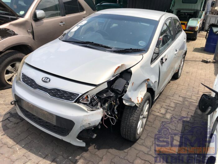 KIA , RIO 1 . 4 5 DR , SILVER , 2012 ( 30395 ) - Image 8