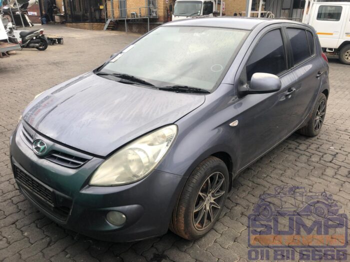 HYUNDAI , I 20 1 . 4 , GREY , 2010 ( 30396 ) - Image 8