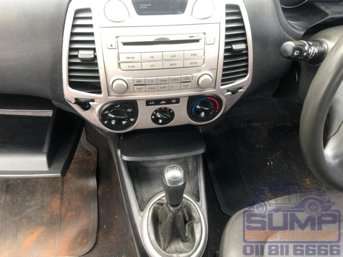 HYUNDAI , I 20 1 . 4 , GREY , 2010 ( 30396 ) - Image 10