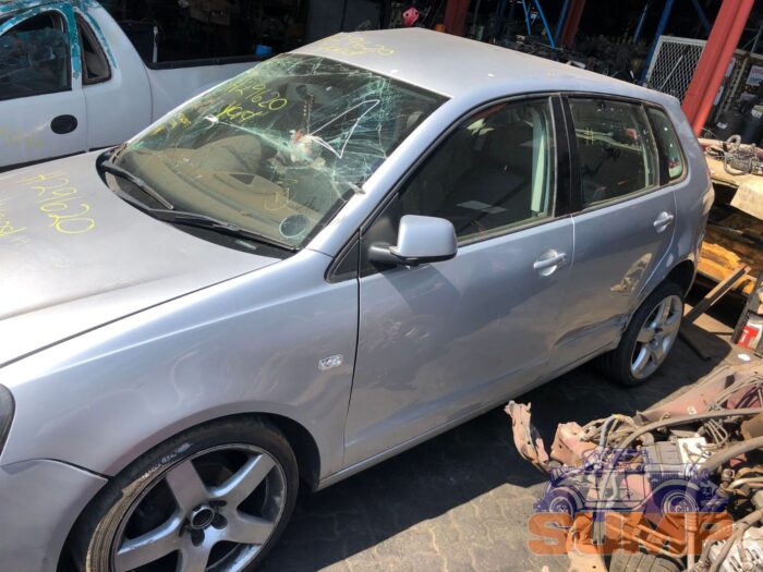 VOLKSWAGEN , POLO VIVO 1 . 4 TRENDLINE , SILVER ( 29623 ) - Image 2