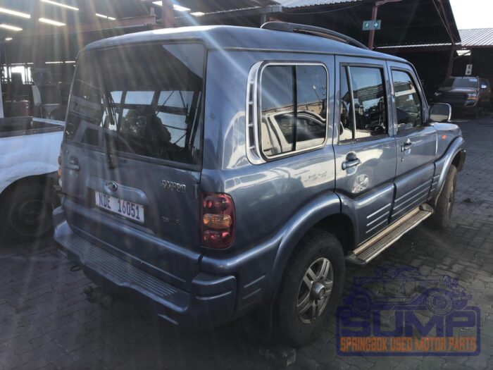 MAHINDRA , SCORPIO REV 116 2 WD , BLUE , 2006 ( 29910 ) - Image 4