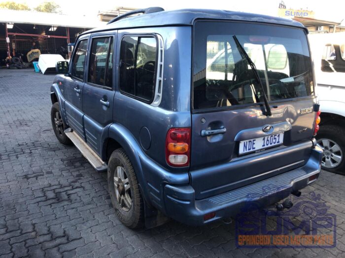 MAHINDRA , SCORPIO REV 116 2 WD , BLUE , 2006 ( 29910 ) - Image 6