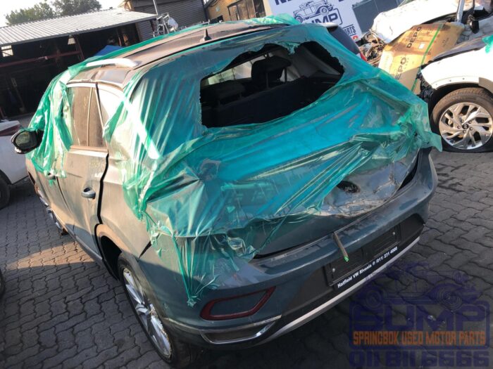 VOLKSWAGEN , T - ROC 1 . 4 TSI DESIGN DSG , GRAY , 2023 ( 30418 ) - Image 7