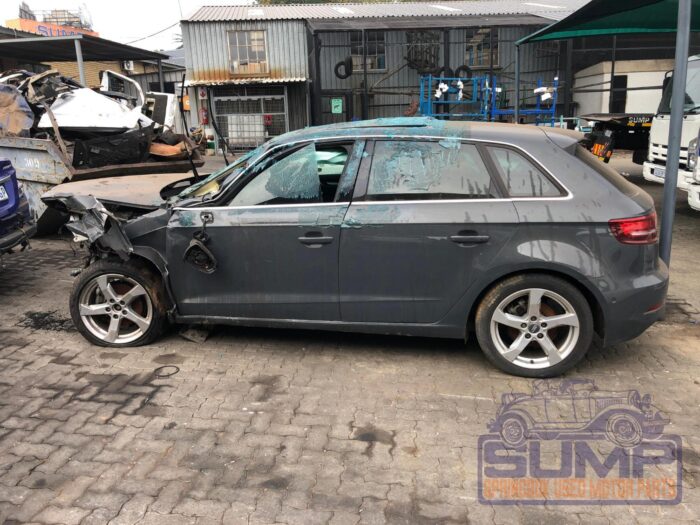 AUDI , A 3 SPORTBACK 1 . 0 TFSI STRONIC ( 30 TFSI ) , GREY , 2020 ( 29902 ) - Image 7
