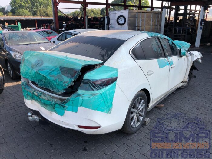 MAZDA , MAZDA 3 1 . 5 ACTIVE , WHITE , 2019 ( 30428 ) - Image 4