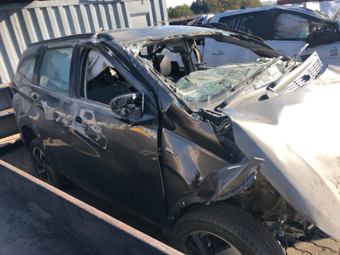TOYOTA , RUSH 1 . 5 , BRONZE , 2018 ( 29421 ) - Image 3
