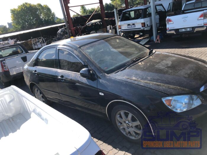 KIA , CERATO 2 . 0 CRDI , BLACK , 2004 ( 29916 ) - Image 3