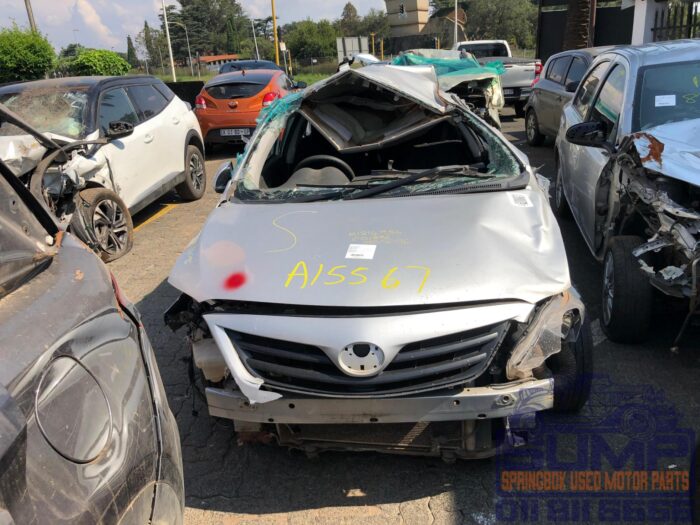 TOYOTA , COROLLA QUEST 1 . 6 A / T , SILVER , 2016 ( 30429 )