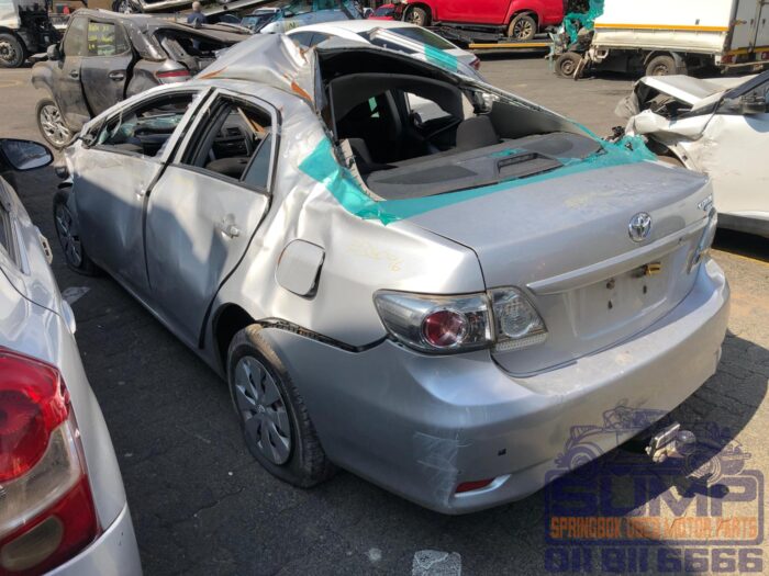 TOYOTA , COROLLA QUEST 1 . 6 A / T , SILVER , 2016 ( 30429 ) - Image 6