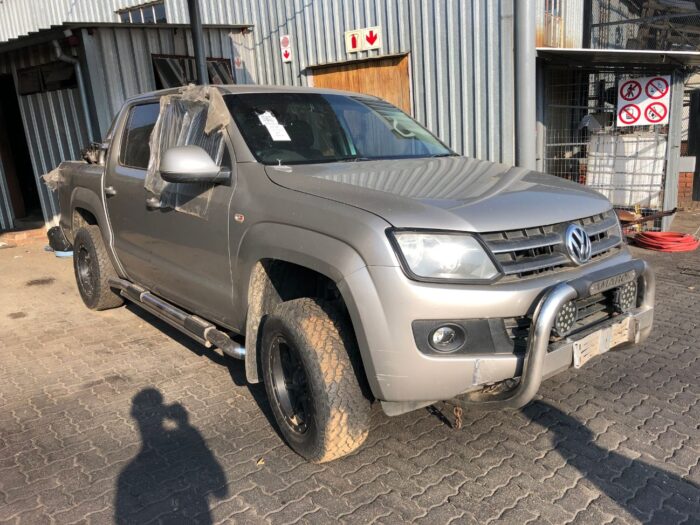 VOLKSWAGEN , AMAROK 2 . 0 TDI TRENDLINE 90 KW D / C P / U , BROWN , 2012 ( 29439 ) - Image 2