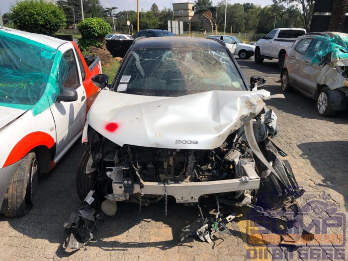 PEUGEOT , 2008 , WHITE , 2021 ( 30426 )