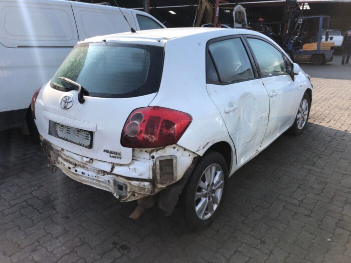TOYOTA , AURIS 140 RT , WHITE , 2008 ( 29432 ) - Image 4