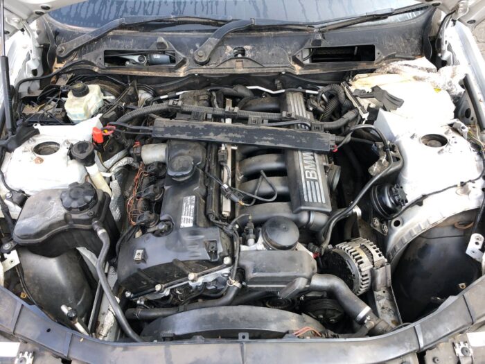 BMW , 323 i A / T ( E 90 ) , SILVER , 2012 ( 29434 ) - Image 9