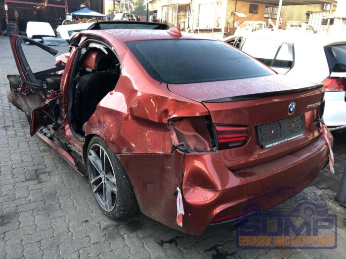 BMW , 320 i M SPORT A / T F 30 , MAROON , 2017 ( 29925 ) - Image 6