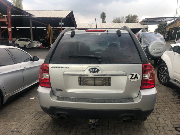 KIA , SPORTAGE 2 . 0 CR Di A / T 4 X 4 , SILVER , 2009 ( 29431 ) - Image 5