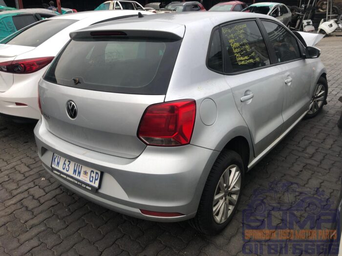 VOLKSWAGEN , POLO VIVO 1 . 6 COMFORTLINE ( 5 DR ) , SILVER , 2022 ( 30445 ) - Image 4