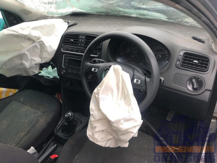 VOLKSWAGEN , POLO VIVO 1 . 6 COMFORTLINE ( 5 DR ) , SILVER , 2022 ( 30445 ) - Image 9