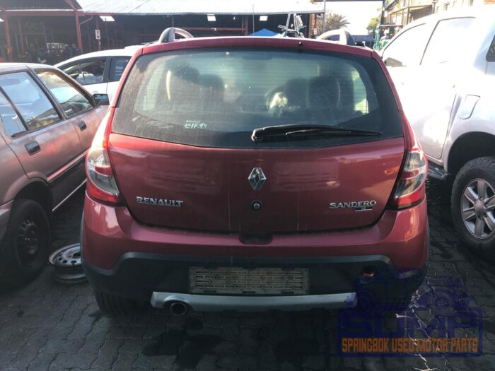 RENAULT , SANDERO 1 . 6 STEPWAY , RED , 2012 ( 29923 ) - Image 5