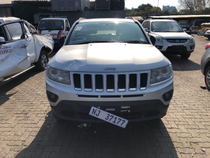 JEEP , COMPASS 2 . 0 CVT LTD , SILVER , 2013 ( 29436 )
