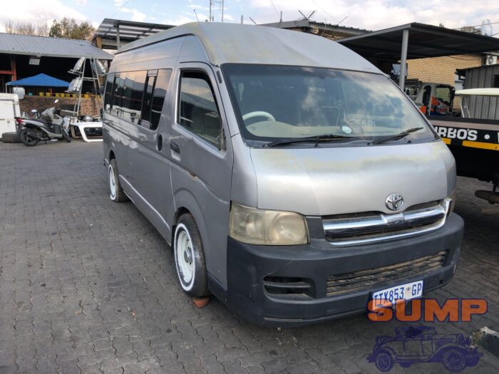 TOYOTA , QUANTUM 2 . 5 D - 4 D LWB , SILVER , 2006 ( 29447 ) - Image 2