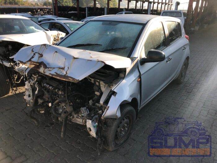 HYUNDAI , I 20 1 . 2 MOTION , SILVER , 2013 ( 29934 ) - Image 8