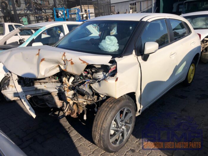 TOYOTA , STARLET 1 . 5 XS A / T , WHITE , 2022 ( 29941 ) - Image 8