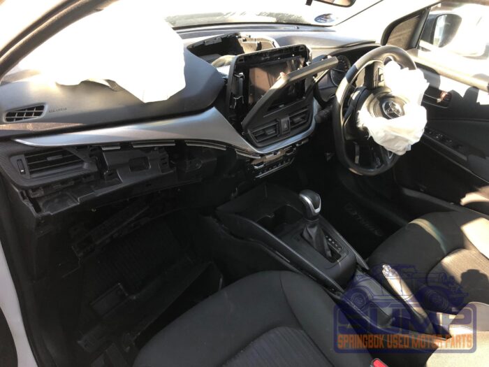 TOYOTA , STARLET 1 . 5 XS A / T , WHITE , 2022 ( 29941 ) - Image 10