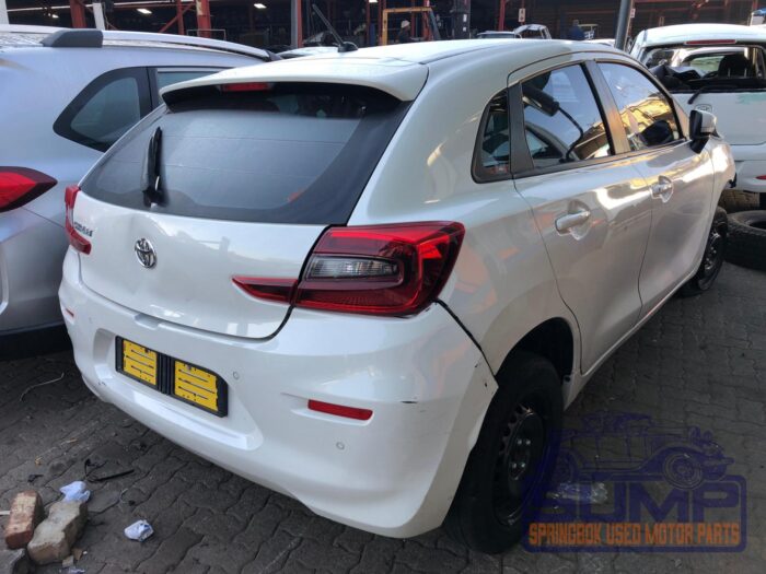 TOYOTA , STARLET 1 . 5 XI , WHITE , 2023 ( 29943 ) - Image 4