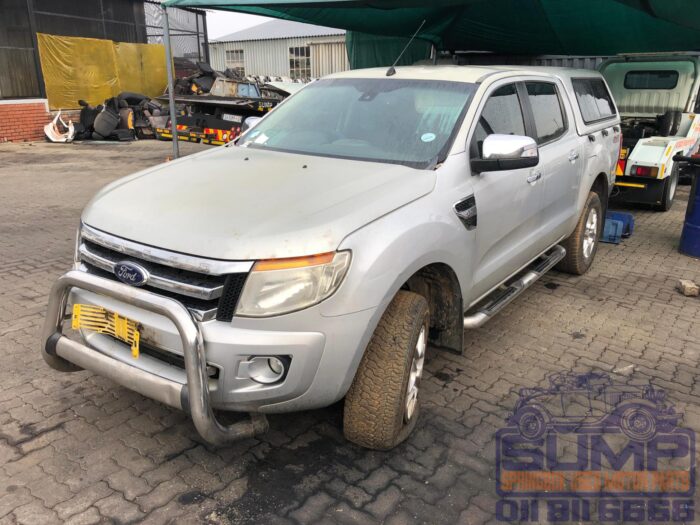 FORD , RANGER 3 . 2 TD Ci XLT 4 X 4 A / T P / U D / C , Silver , 2014 ( 30463 ) - Image 8