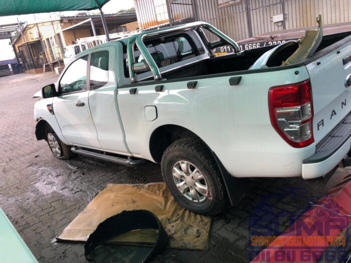 FORD , RANGER 3 . 2 TD Ci XLS P / U SUP / CAB , WHITE , 2012 ( 30415 ) - Image 5