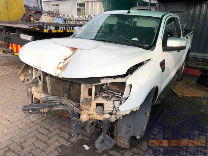FORD , RANGER 3 . 2 TD Ci XLS P / U SUP / CAB , WHITE , 2012 ( 30415 ) - Image 6