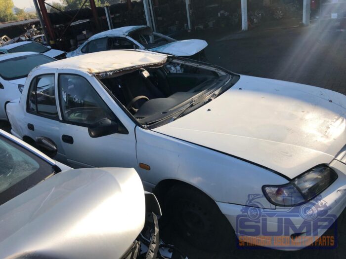 NISSAN , SENTRA 160 Si A / C , WHITE , 2001 ( 29933 ) - Image 3