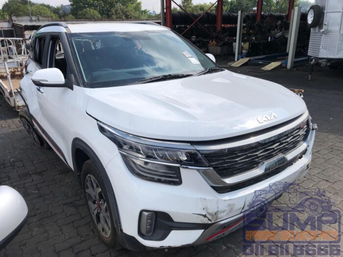 KIA , SELTOS 1 . 4 T DCT GT - LINE , WHITE , 2021 ( 30466 ) - Image 2