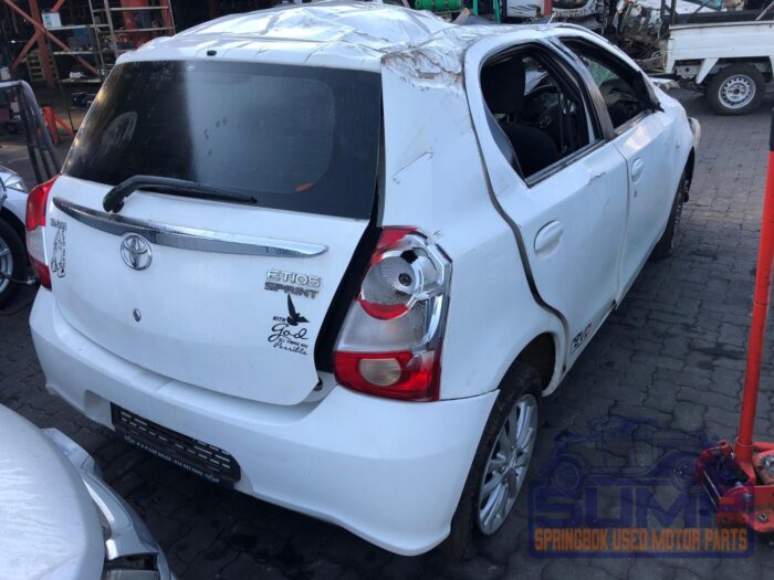 TOYOTA , ETIOS 1 . 5 Xs 5 Dr , WHITE , 2019 ( 30008 ) - Image 5
