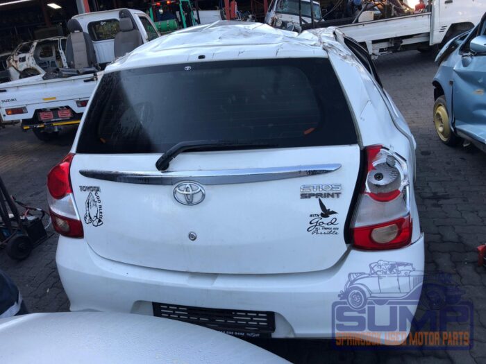 TOYOTA , ETIOS 1 . 5 Xs 5 Dr , WHITE , 2019 ( 30008 ) - Image 6