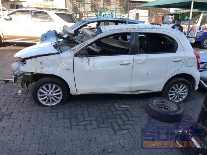 TOYOTA , ETIOS 1 . 5 Xs 5 Dr , WHITE , 2019 ( 30008 ) - Image 8
