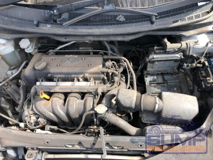 HYUNDAI , I 20 1 . 4 , SILVER , 2010 ( 29990 ) - Image 9