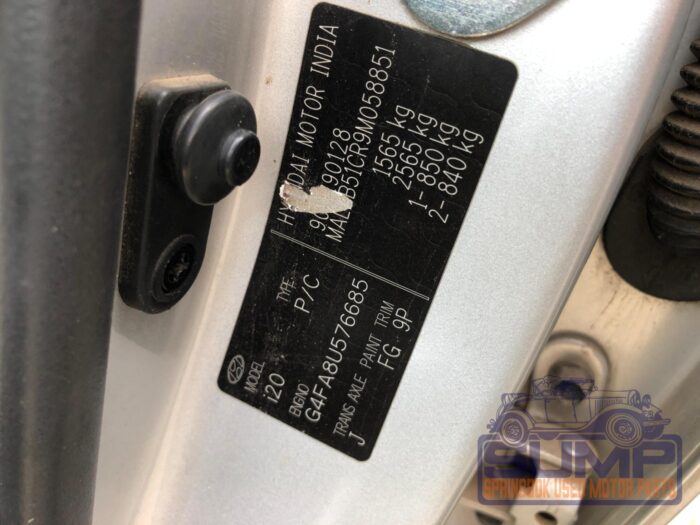 HYUNDAI , I 20 1 . 4 , SILVER , 2010 ( 29990 ) - Image 11