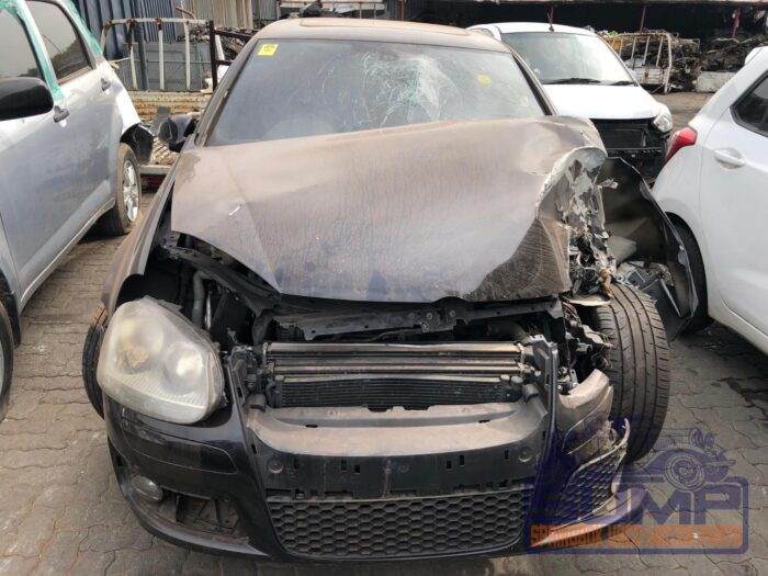 VOLKSWAGEN , GOLF V GTI 2 . 0 T FSI , BLACK , 2006 ( 29991 )