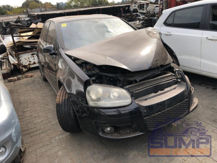 VOLKSWAGEN , GOLF V GTI 2 . 0 T FSI , BLACK , 2006 ( 29991 ) - Image 2
