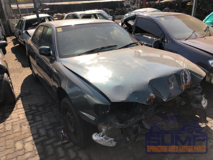 TOYOTA , CAMRY 200 SI A / T , GREEN , 1999 ( 29987 ) - Image 2