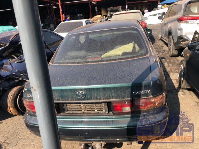 TOYOTA , CAMRY 200 SI A / T , GREEN , 1999 ( 29987 ) - Image 5