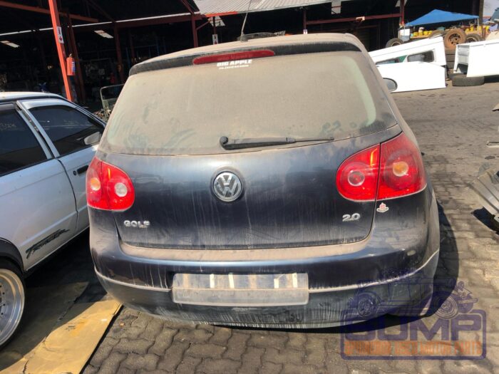 VOLKSWAGEN , GOLF V 2 . 0 TRENDLINE , BLUE , 2008 ( 29948 ) - Image 5