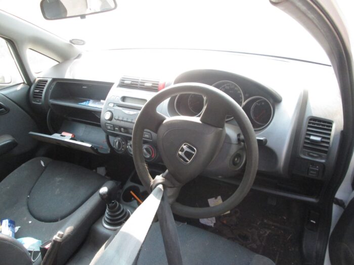 HONDA , JAZZ 1 . 4 i DSI , WHITE , 2003 ( 29225 ) - Image 6