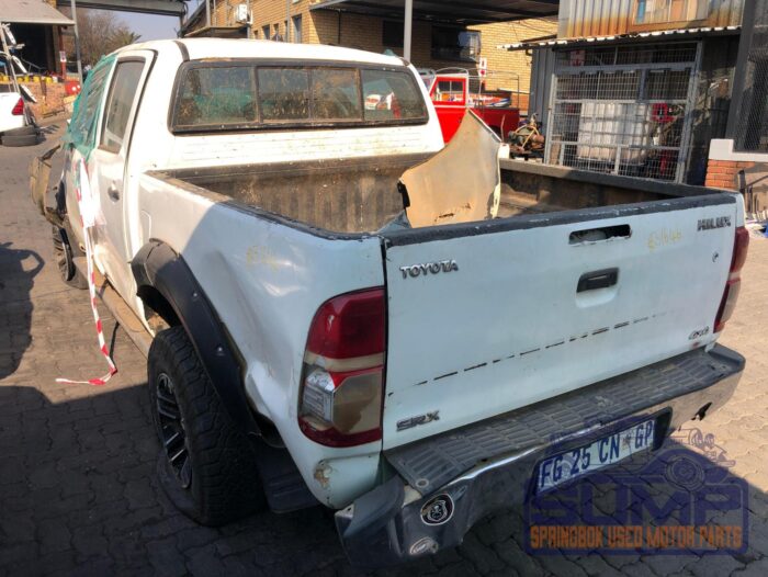 TOYOTA , HILUX 2 . 5 D - 4 D SRX 4 X 4 D / C , WHITE , 2013 ( 30026 ) - Image 6