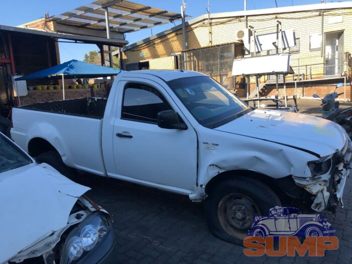 TATA , XENON 3 . 0 BASELINE P / U S / C , WHITE , 2014 ( 29478 ) - Image 3