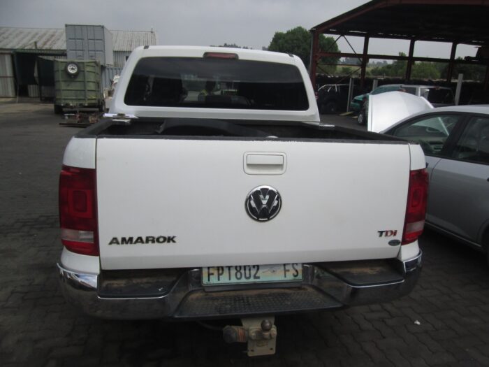 VOLKSWAGEN , AMAROK 2 . 0 Bi T Di HIGHLINE 120 KW D / C , WHITE , 2011 ( 29240 ) - Image 3
