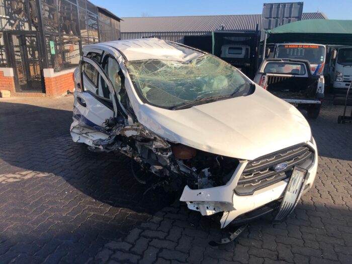 FORD , ECOSPORT 1 . 0 ECOBOOST TREND , WHITE , 2022 ( 29481 ) - Image 2