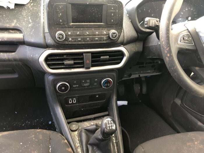 FORD , ECOSPORT 1 . 0 ECOBOOST TREND , WHITE , 2022 ( 29481 ) - Image 11