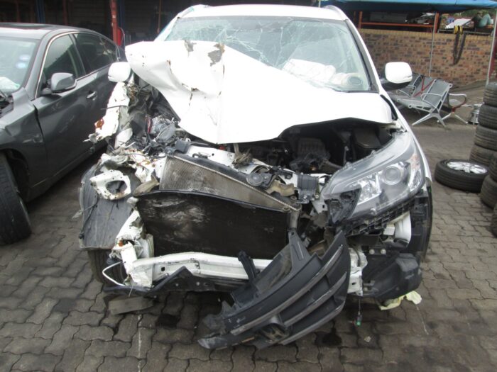 HONDA , CRV 2 . 0 COMFORT A / T AWD , WHITE , 2012 ( 29246 )